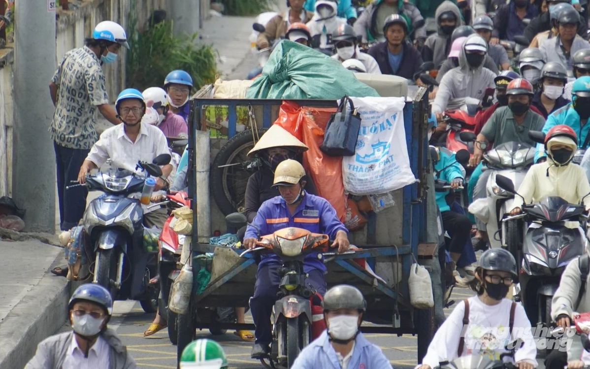 Bridging the gap in plastic recycling